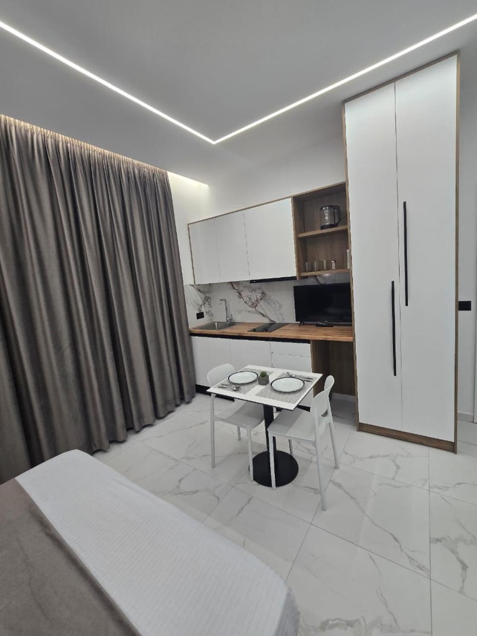 Elite Inn Vlorë Exterior foto
