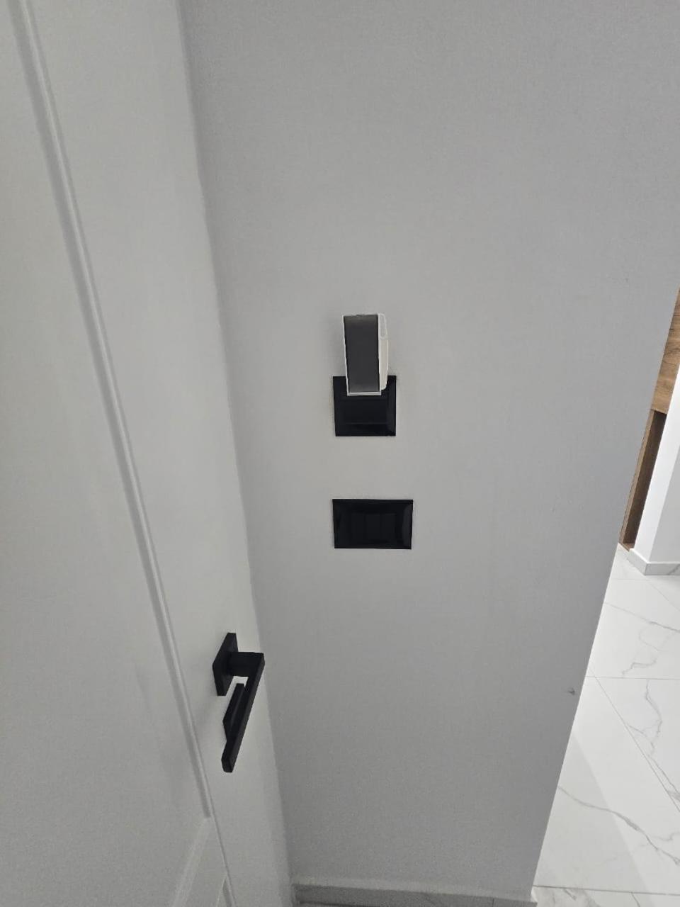 Elite Inn Vlorë Exterior foto