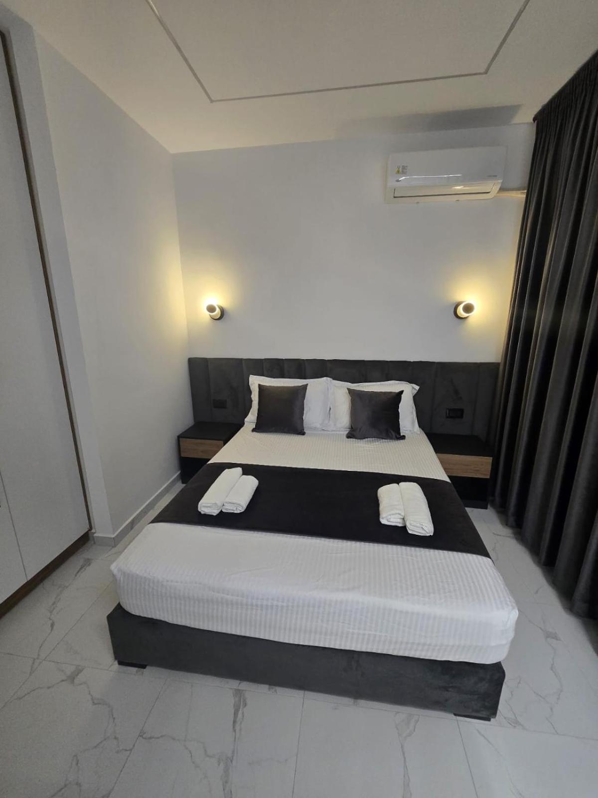 Elite Inn Vlorë Exterior foto