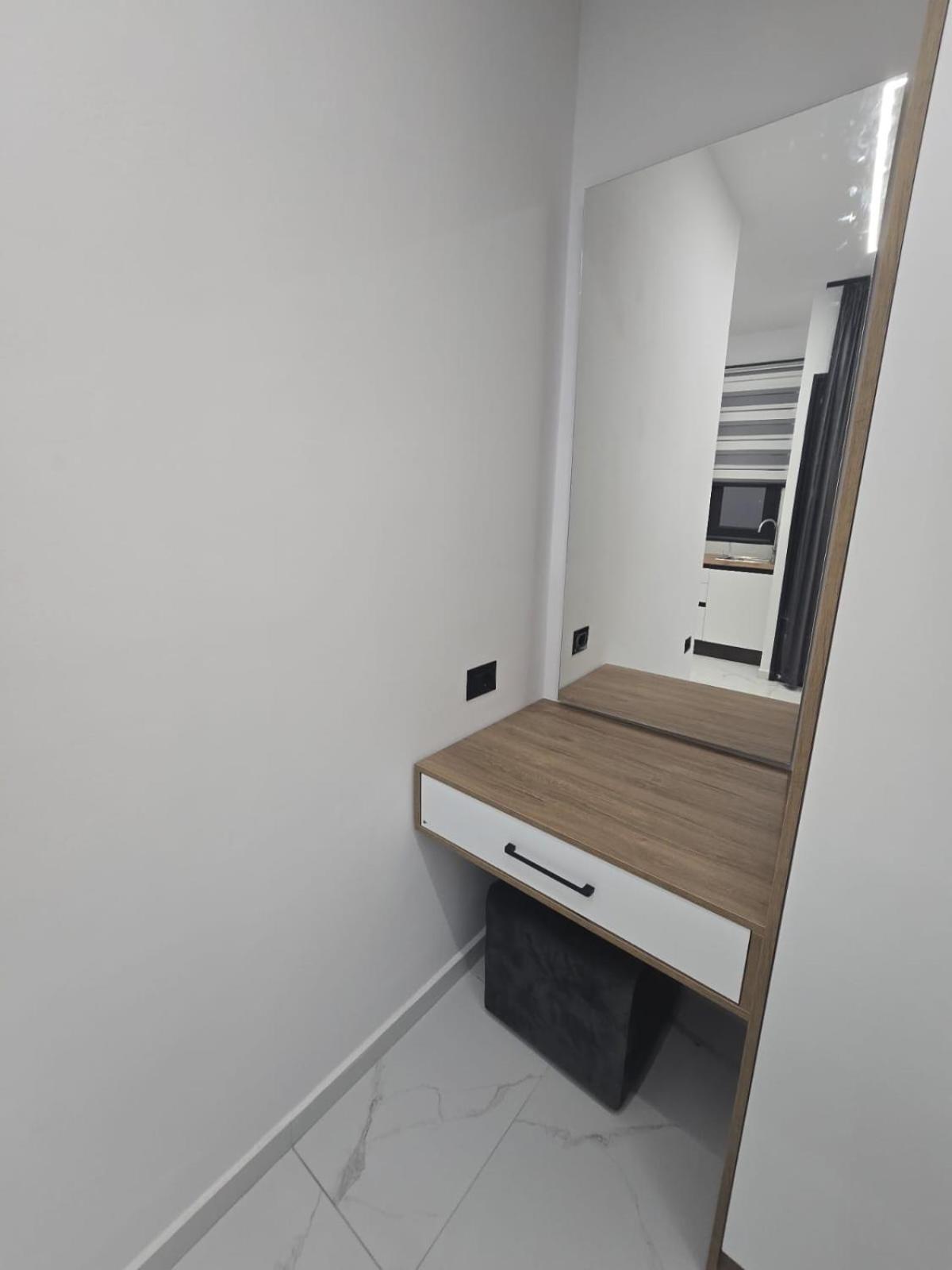 Elite Inn Vlorë Exterior foto